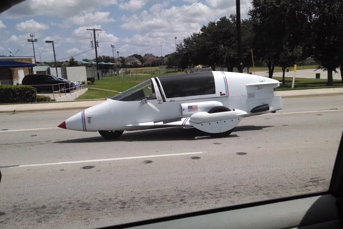 Street car designed to look like a rocket ship or airplane