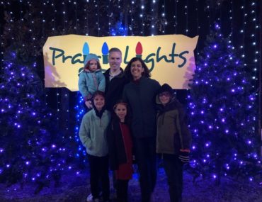 Family of 6 at Prairie Lights Display