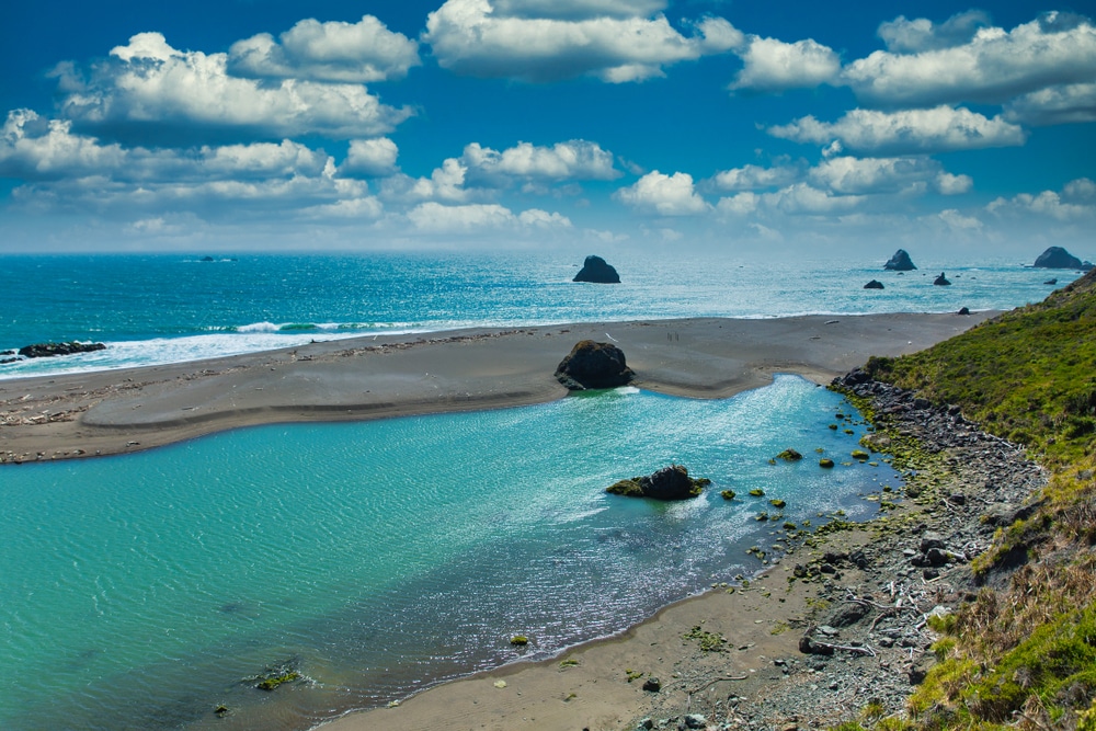 Jenner beach Image credit:  Geartooth Productions / Shutterstock.com