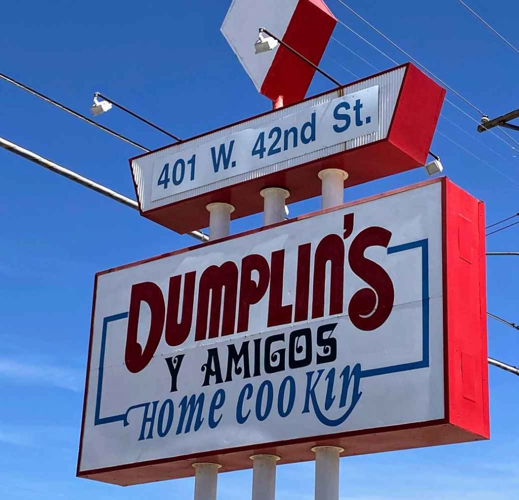 Dumplin's Y Amigos Home cooking sign
